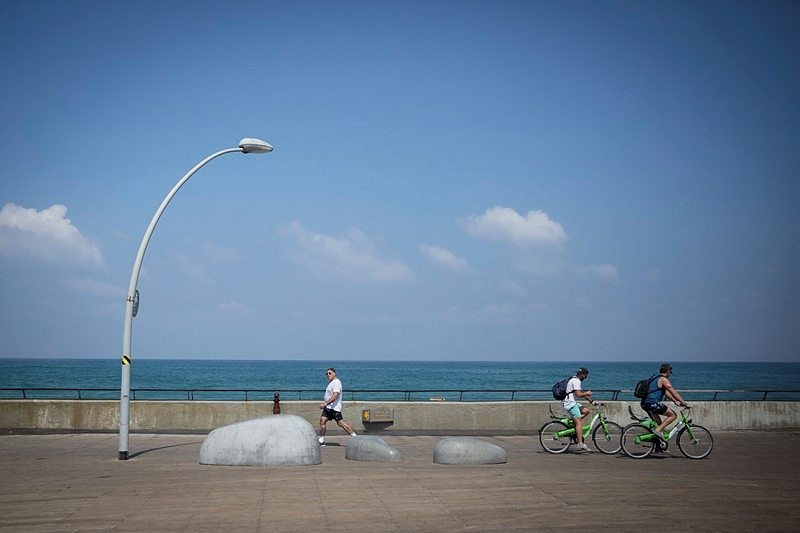 חם מהרגיל לעונה. צילום: פלאש 90
