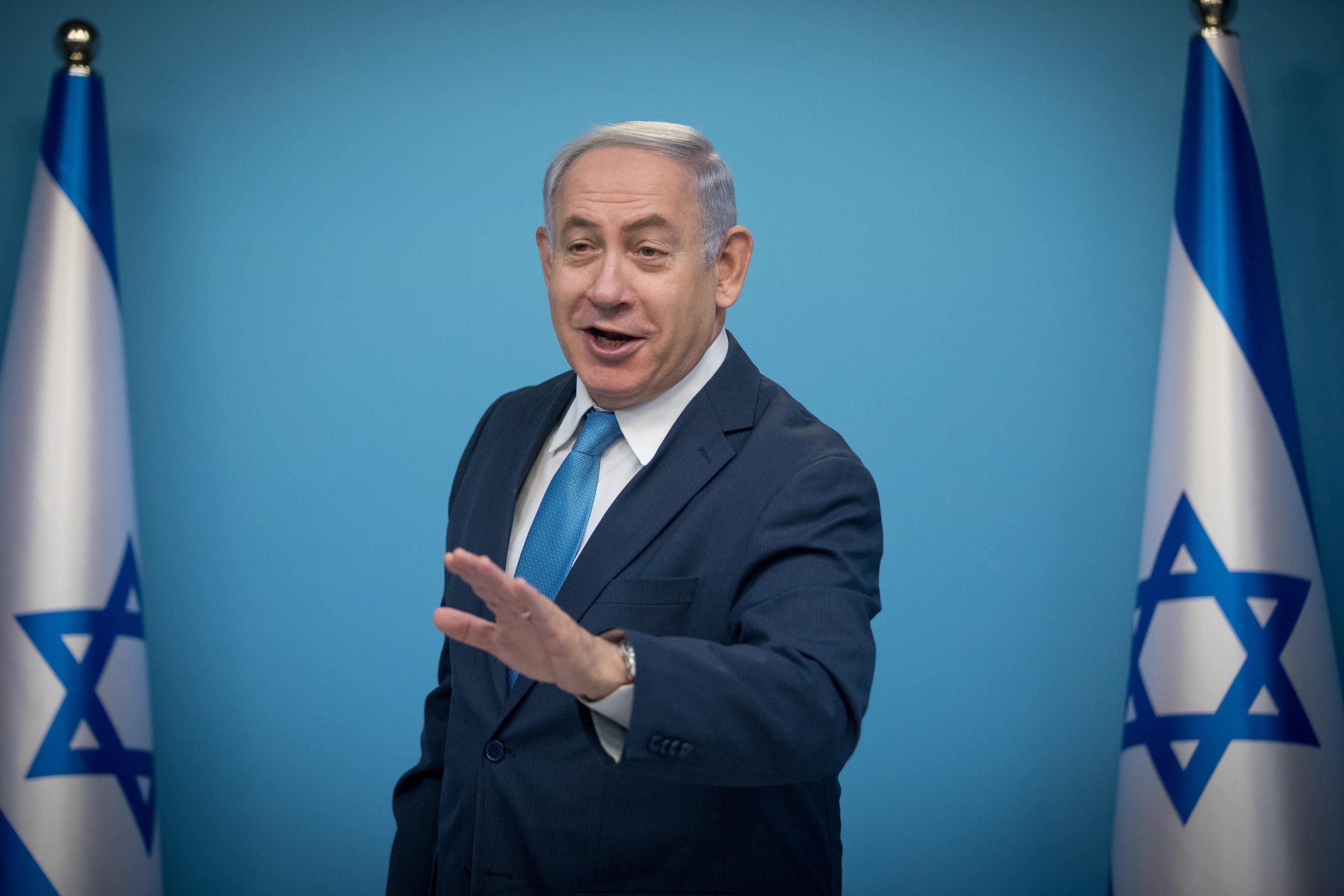 תחזירו את השמפניות למקררים | אלירן טל