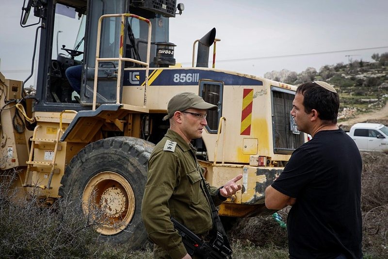 כדי להרוס את נתיב אבות: צה"ל הפקיע שטחי פלסטינים