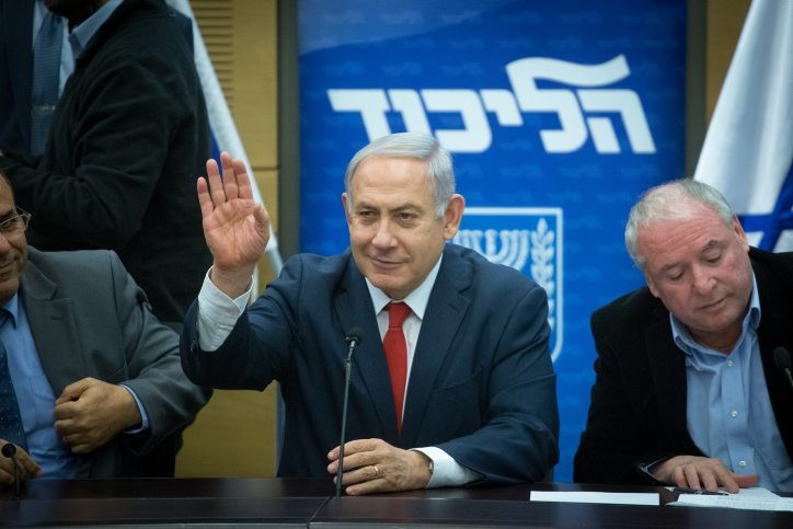 רה"מ נתניהו בישיבת הסיעה. צילום: מרים אלסטר, פלאש 90