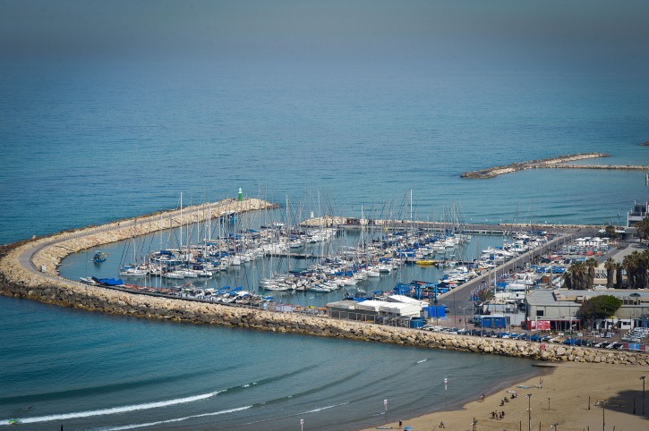 היום בהיר, סוף השבוע- התחממות