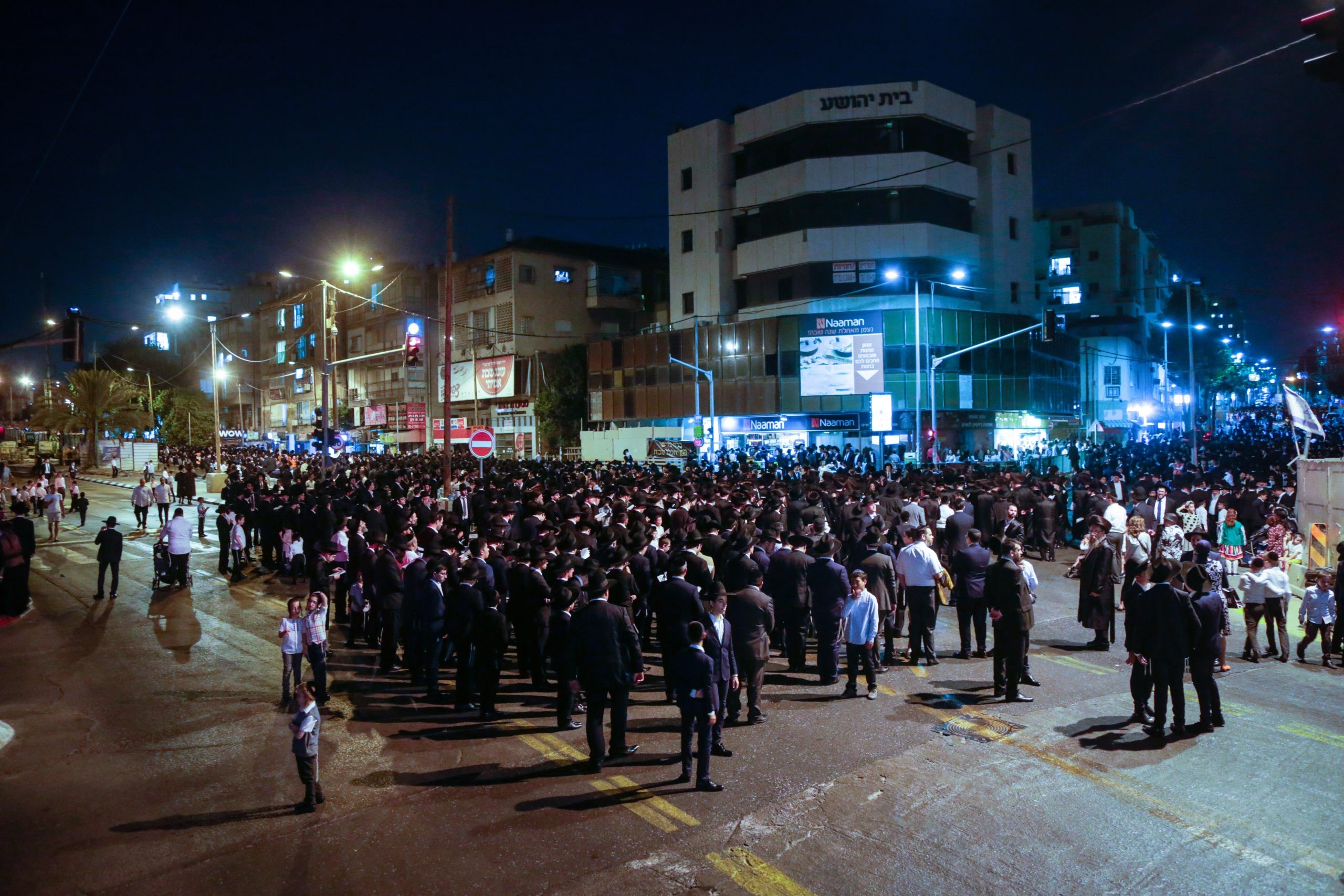 מנכ"ל משרד האוצר: נשקול הסגר באזורים בעייתיים כמו בני ברק
