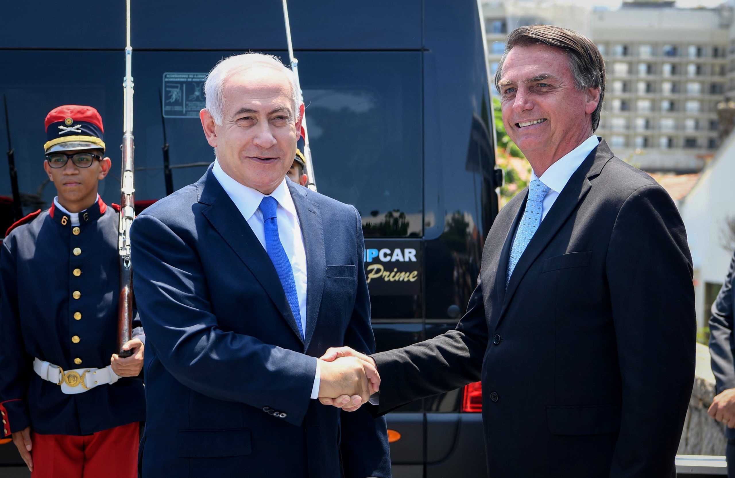 רה"מ שוחח אמש עם נשיא ברזיל והציע סיוע הומניטרי להתמודדות עם הקורונה