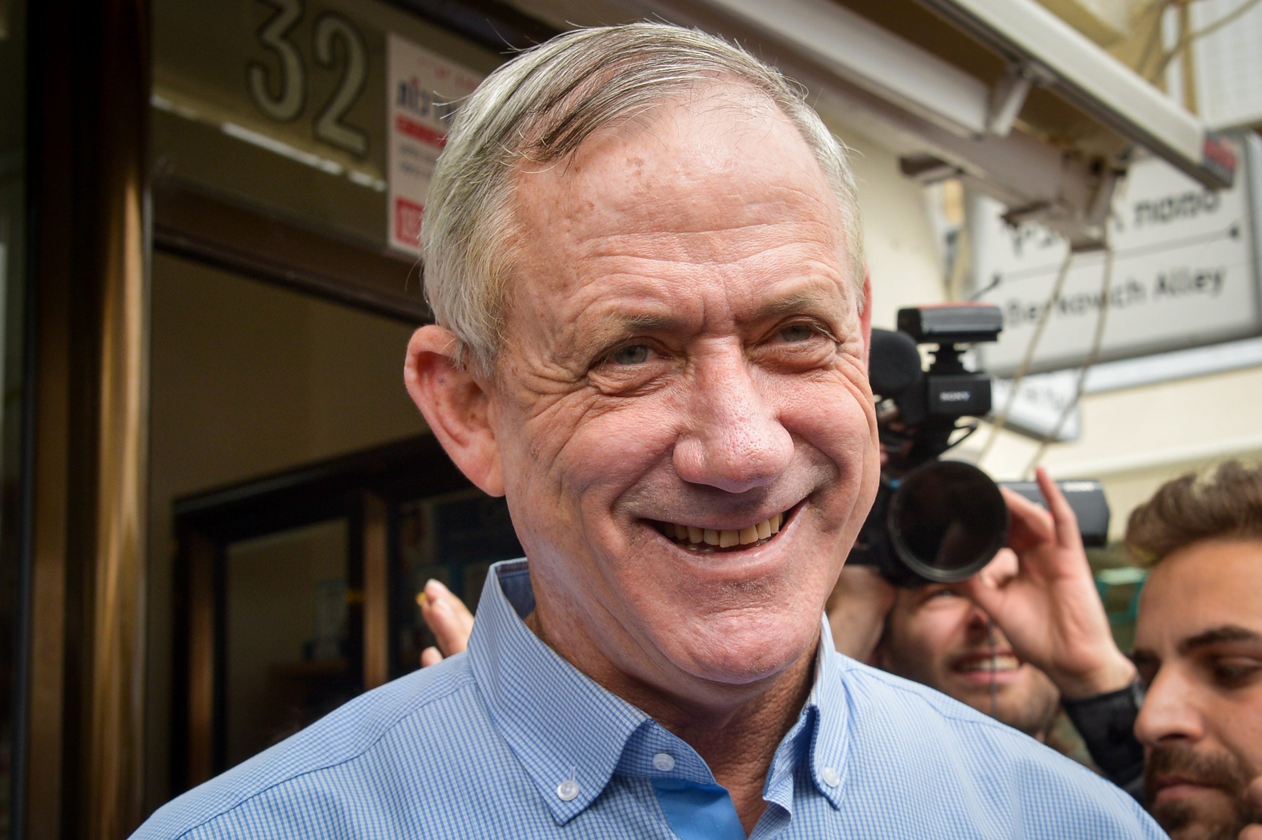 יש פראייר חדש בישראל וקוראים לו בני גנץ | דעה