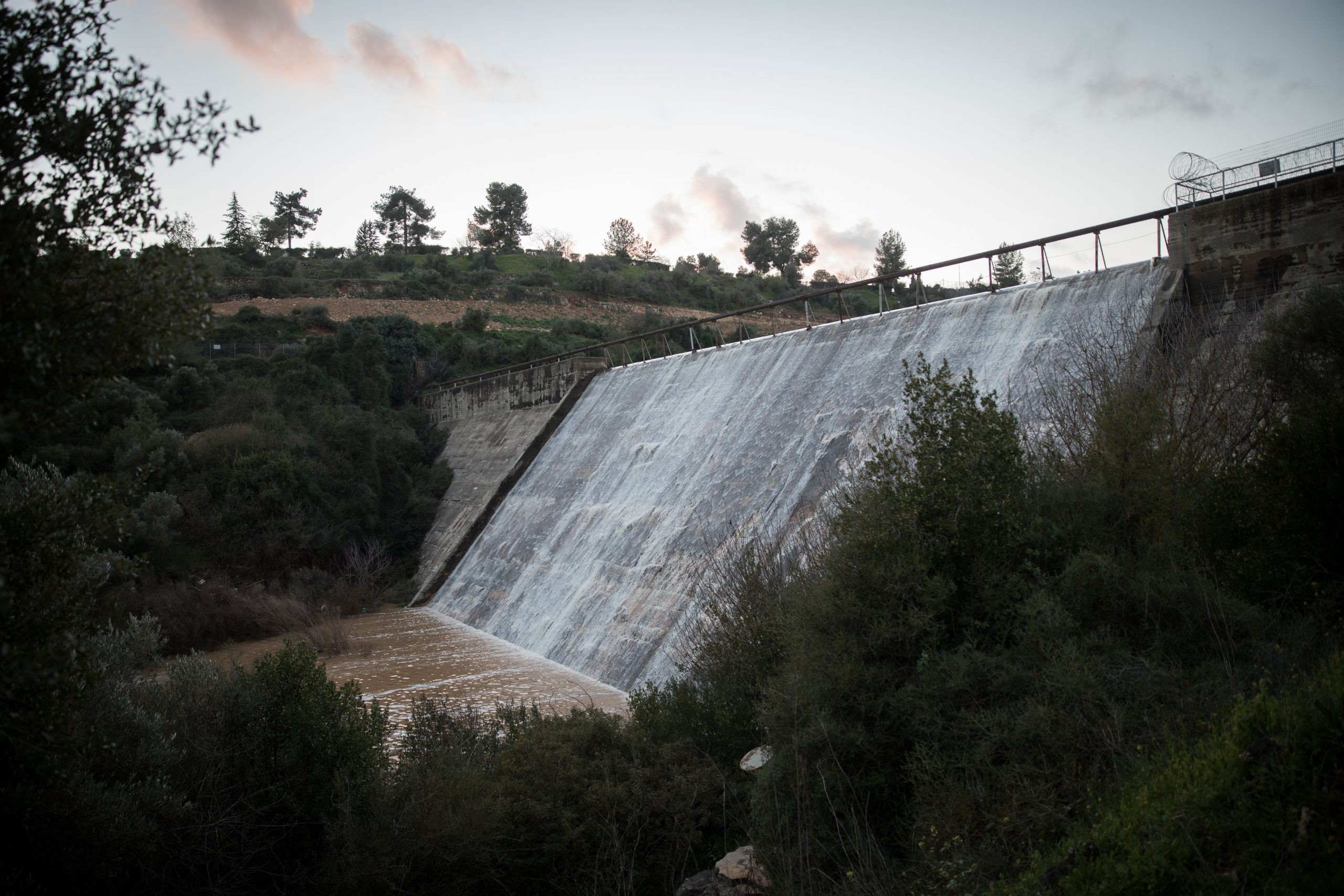 התחזית: עדיין קריר וייתכן גשם קל