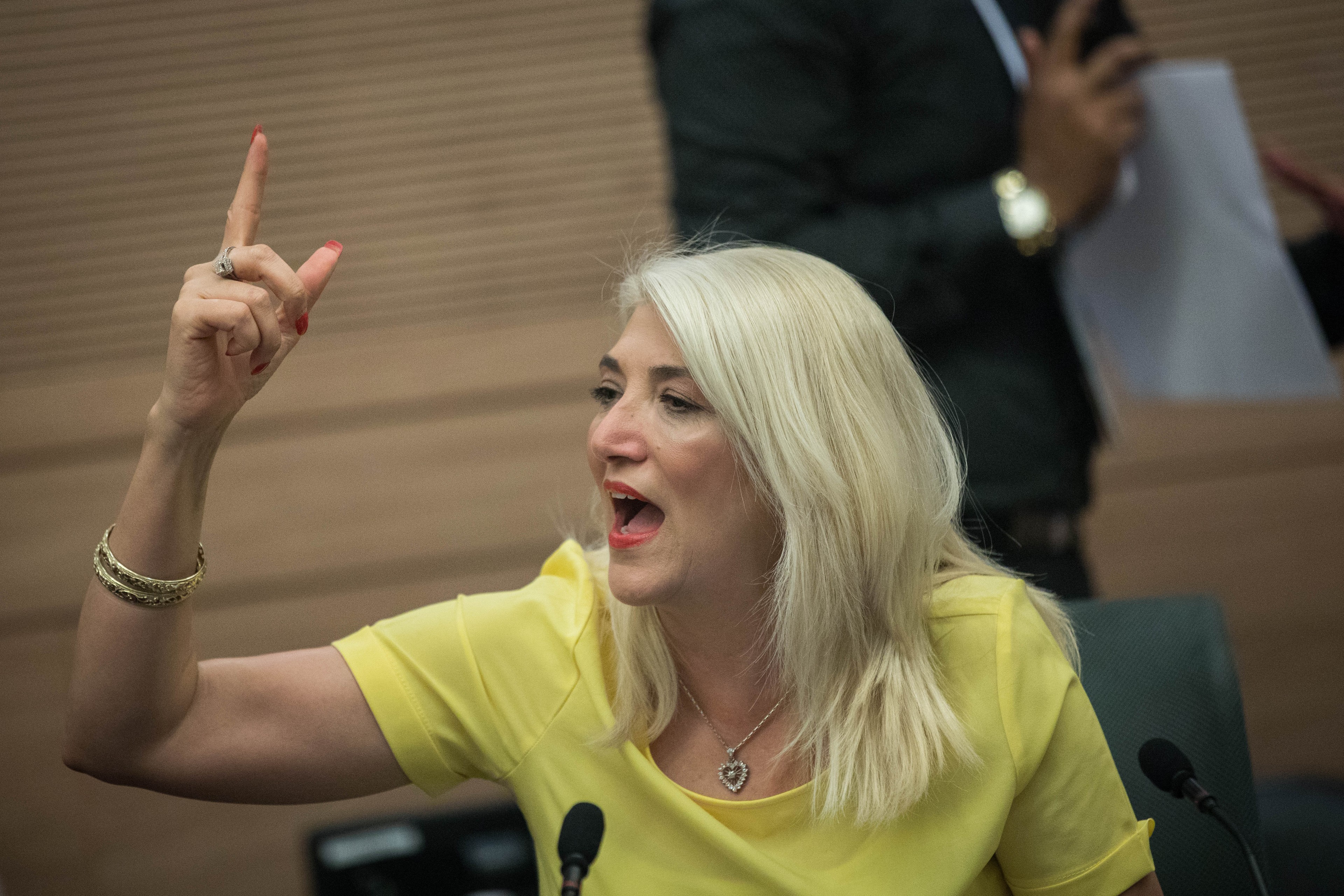 חברת הכנסת במתקפה כנגד לשכת עורכי הדין