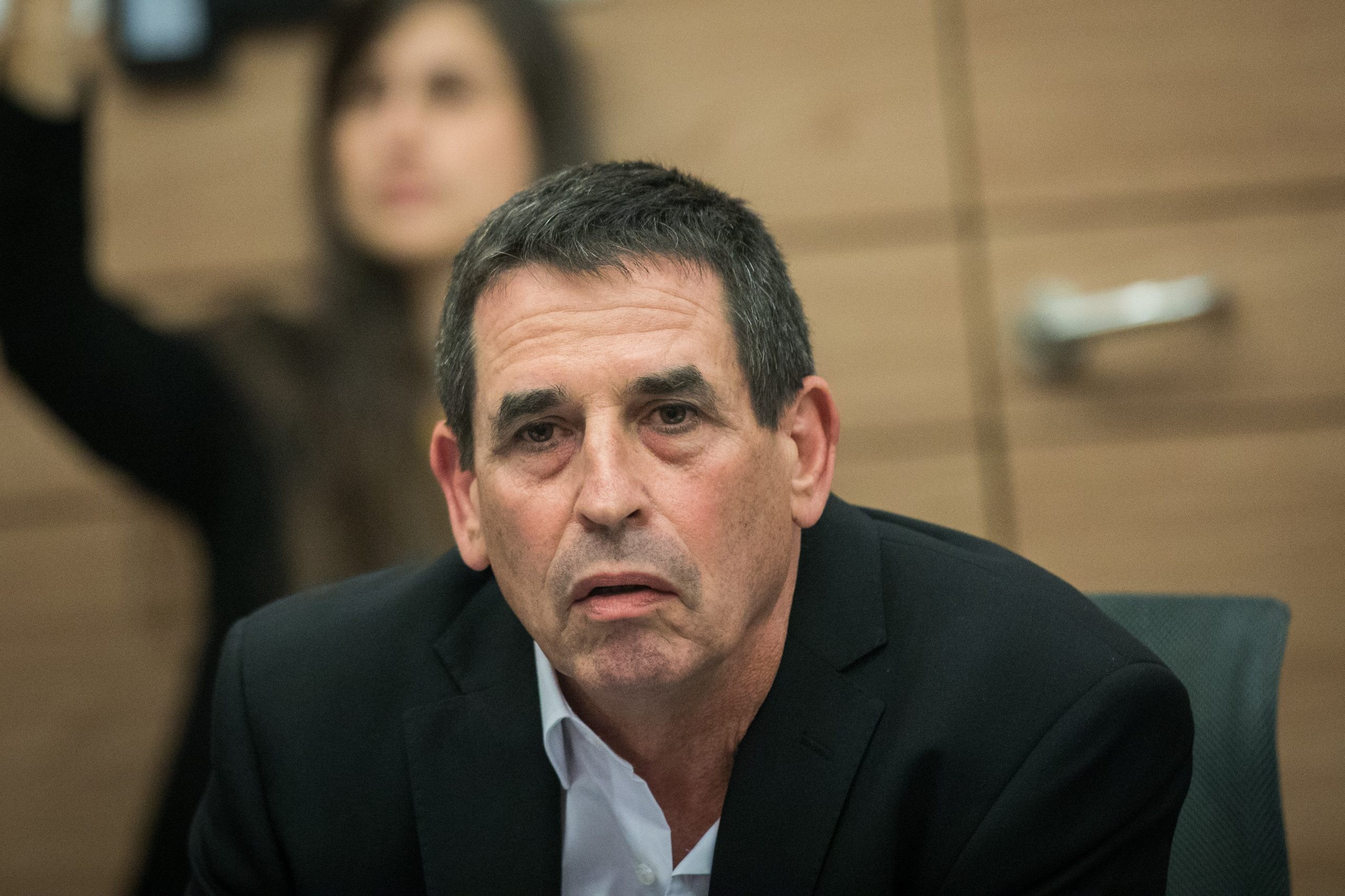 השר דודי אמסלם תקף על דוכן הכנסת את ח"כ סגלוביץ' - האם פרשייה בעניינו מושתקת?