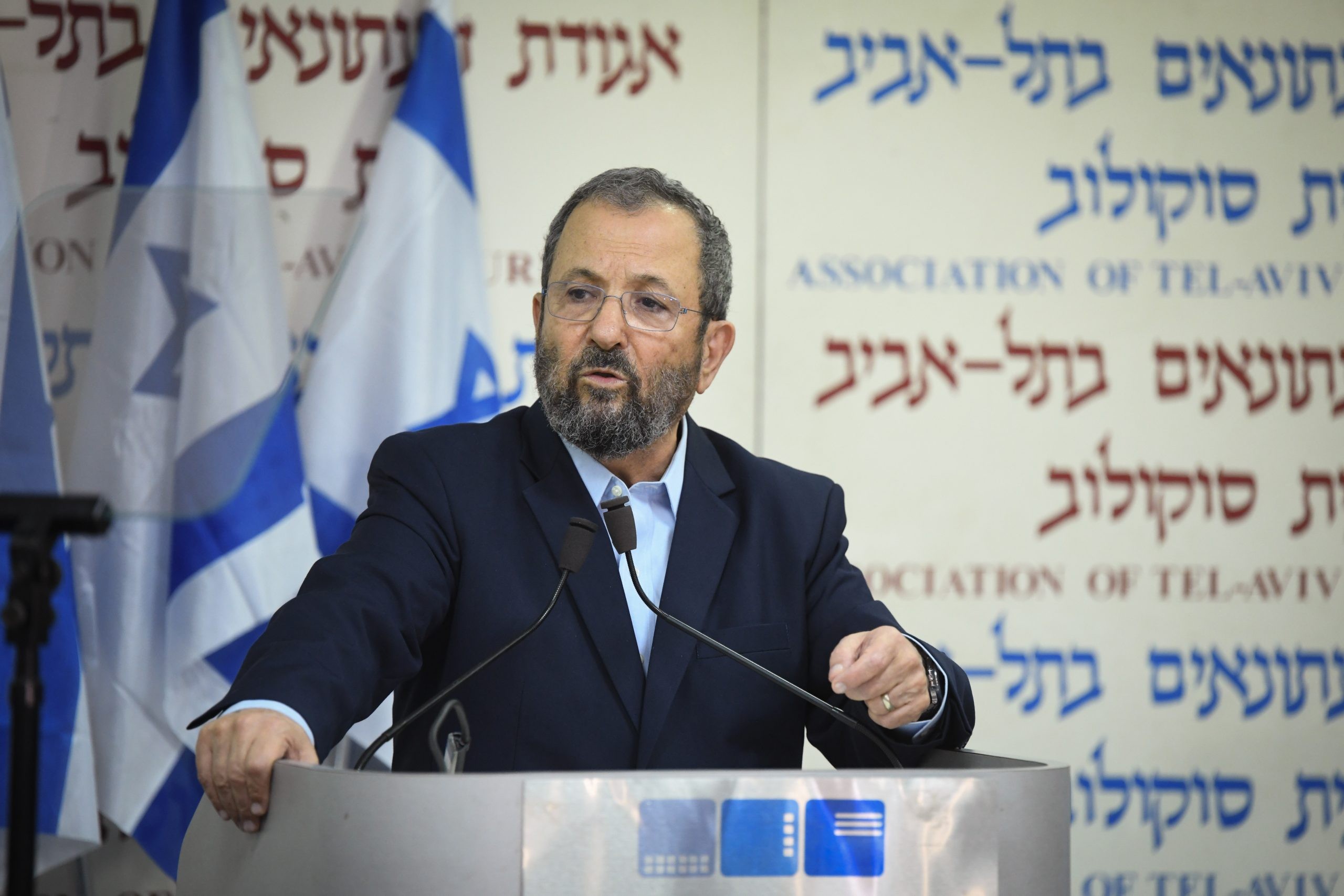 אהוד ברק על מבקר המדינה: ״המשרת העלוב של נתניהו, סמרטוט רצפה״