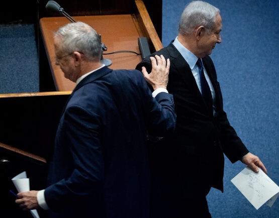 "כשל מנהיגותי": בני גנץ תוקף את בנימין נתניהו