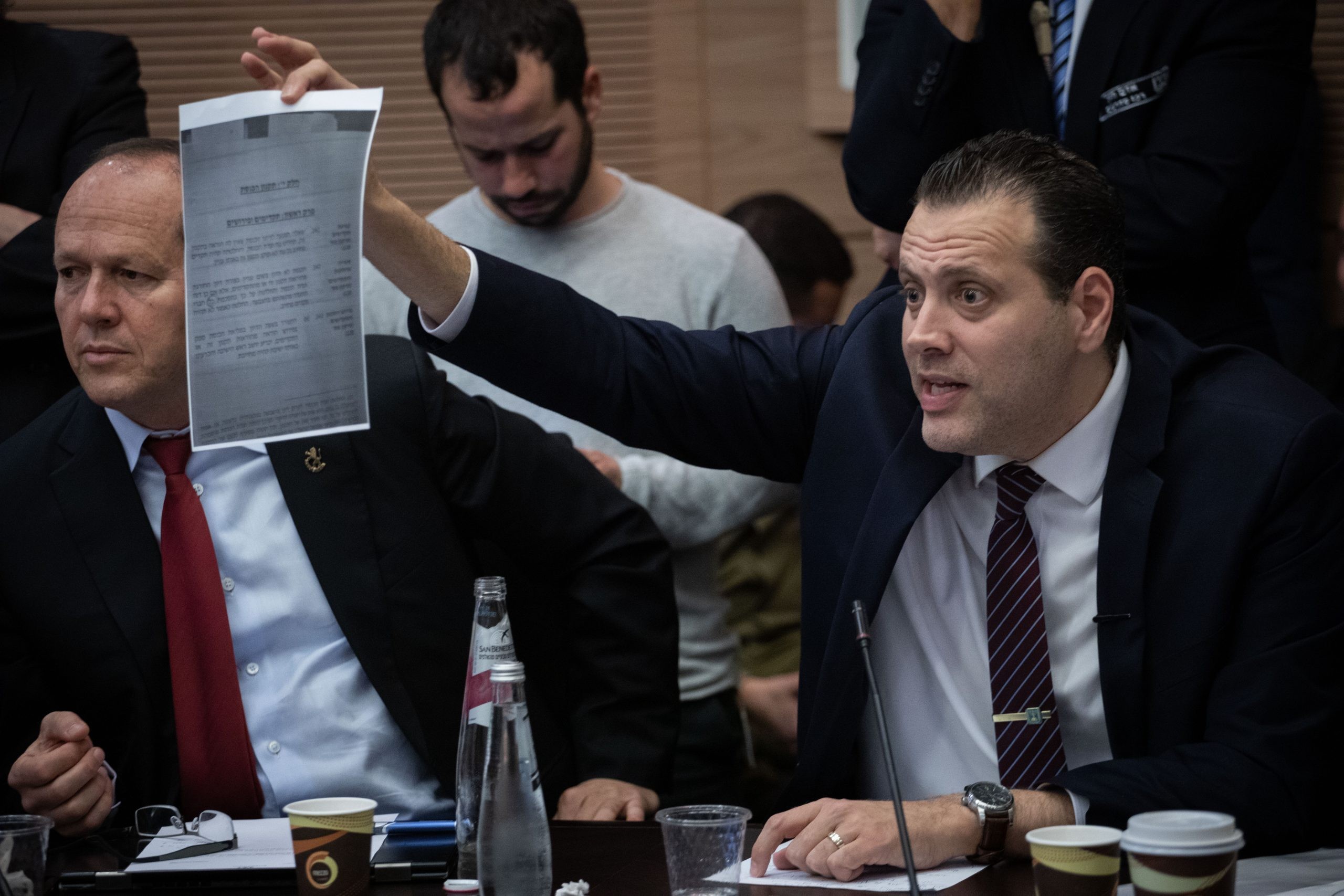 הדרישה של יו"ר הקואליציה כתנאי להמשך קיום הממשלה