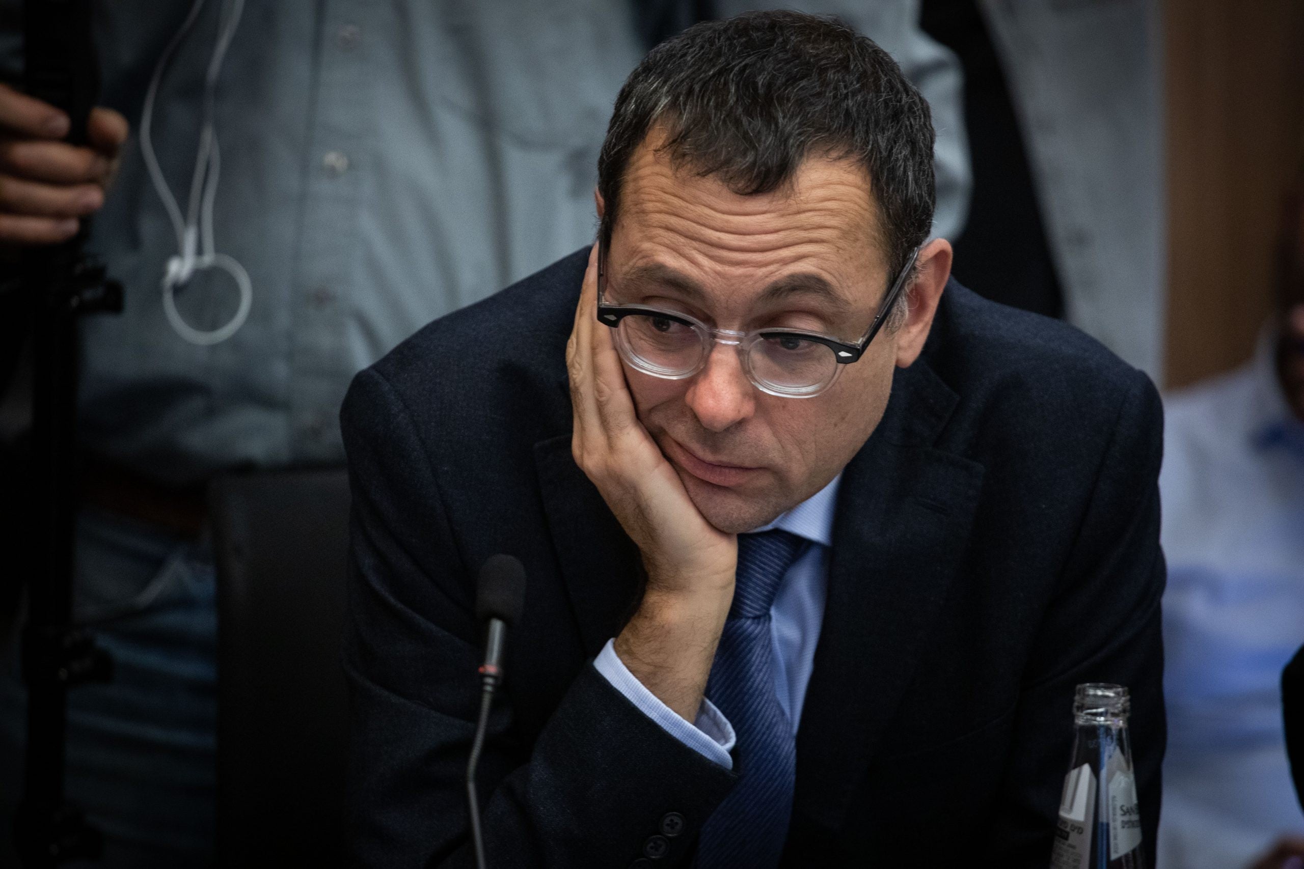 קריאה לח"כ צבי האוזר: קיים דיון לקידום הרס בתי מחבלים