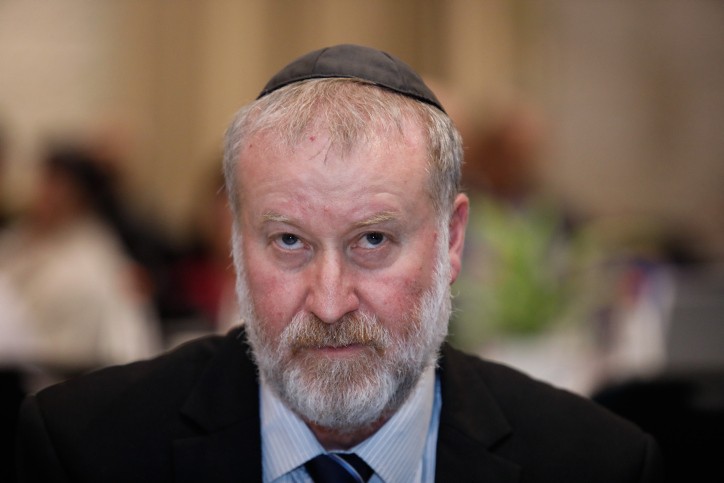 השר לבטחון פנים ליועמ"ש: יצאת לקרב אישי נגד נתניהו