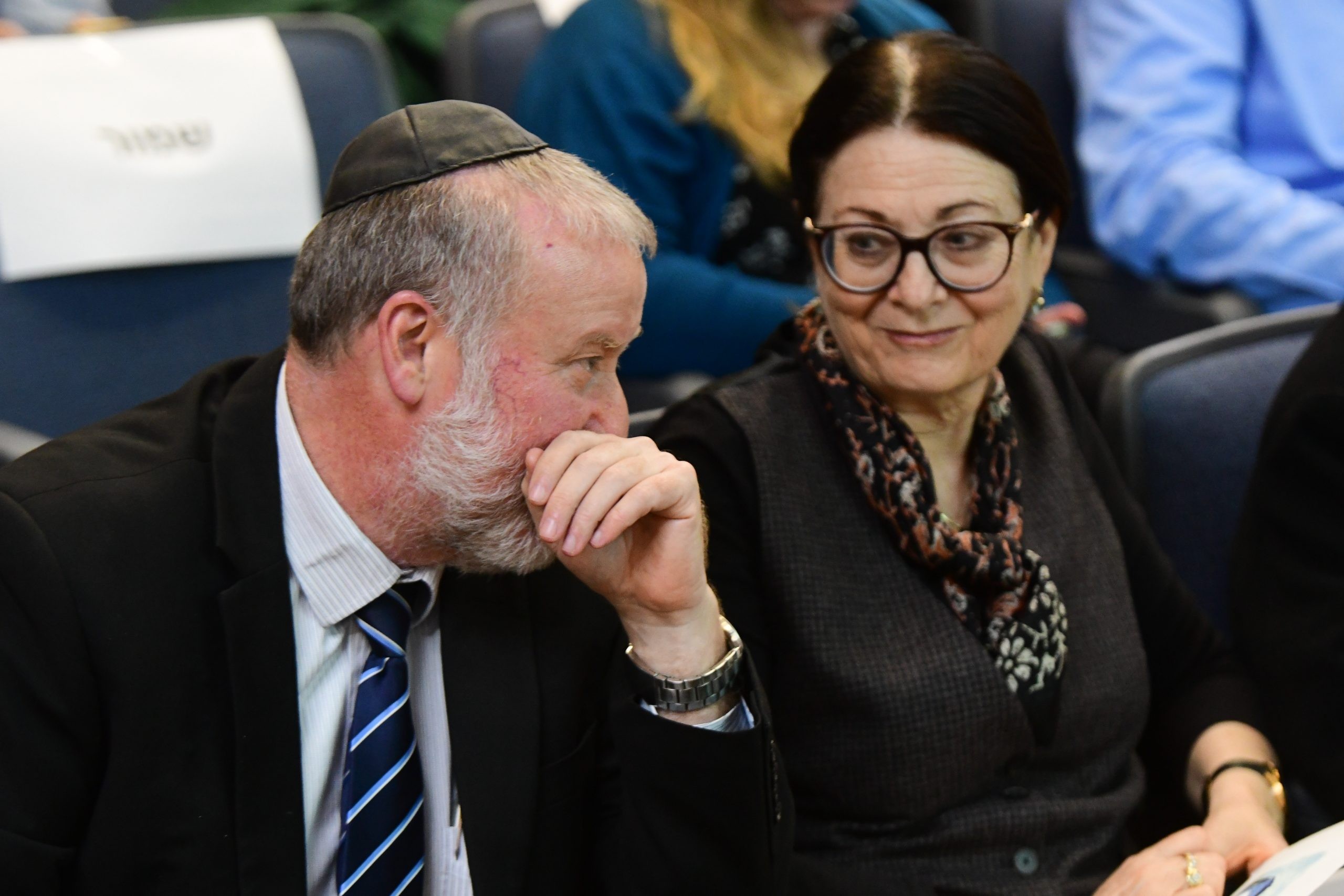 ראש הממשלה תוקף את היועמ"ש: "אפסות הפעולה שלך - לא פחות מהתרה שערורייתית של דמנו"
