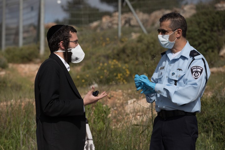 ראשי הסיעות החרדיות שוחחו עם אוחנה על הטענות לאכיפה בררנית
