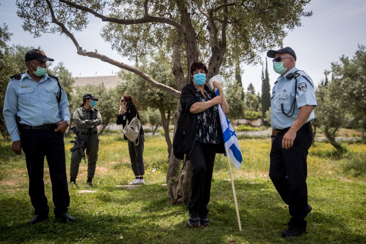 דוברות המשטרה בשירות השמאל? כך זה נראה