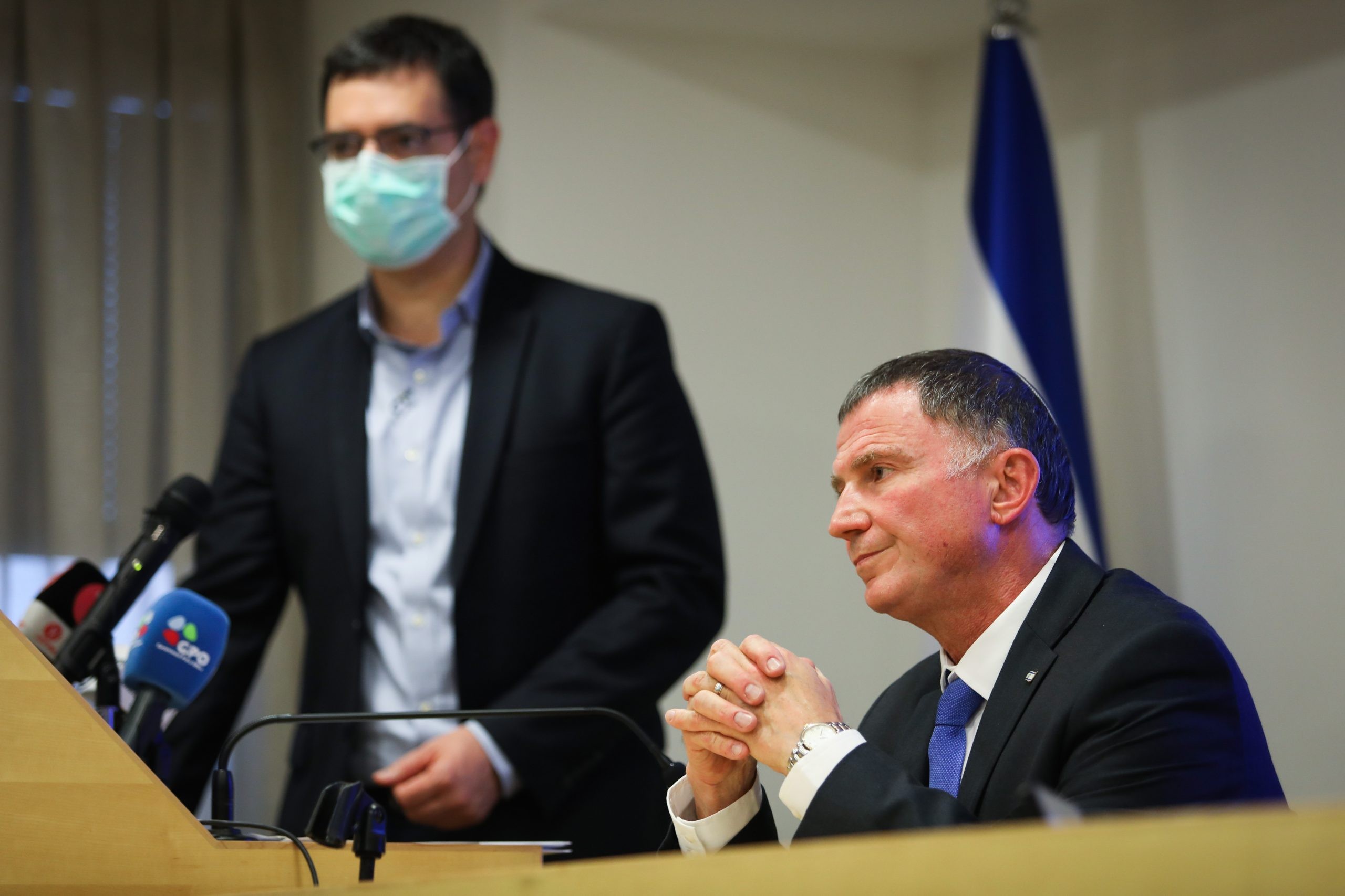 אדלשטיין: "800 חולים בשבוע, אסור להישאר אדישים למספר הזה"