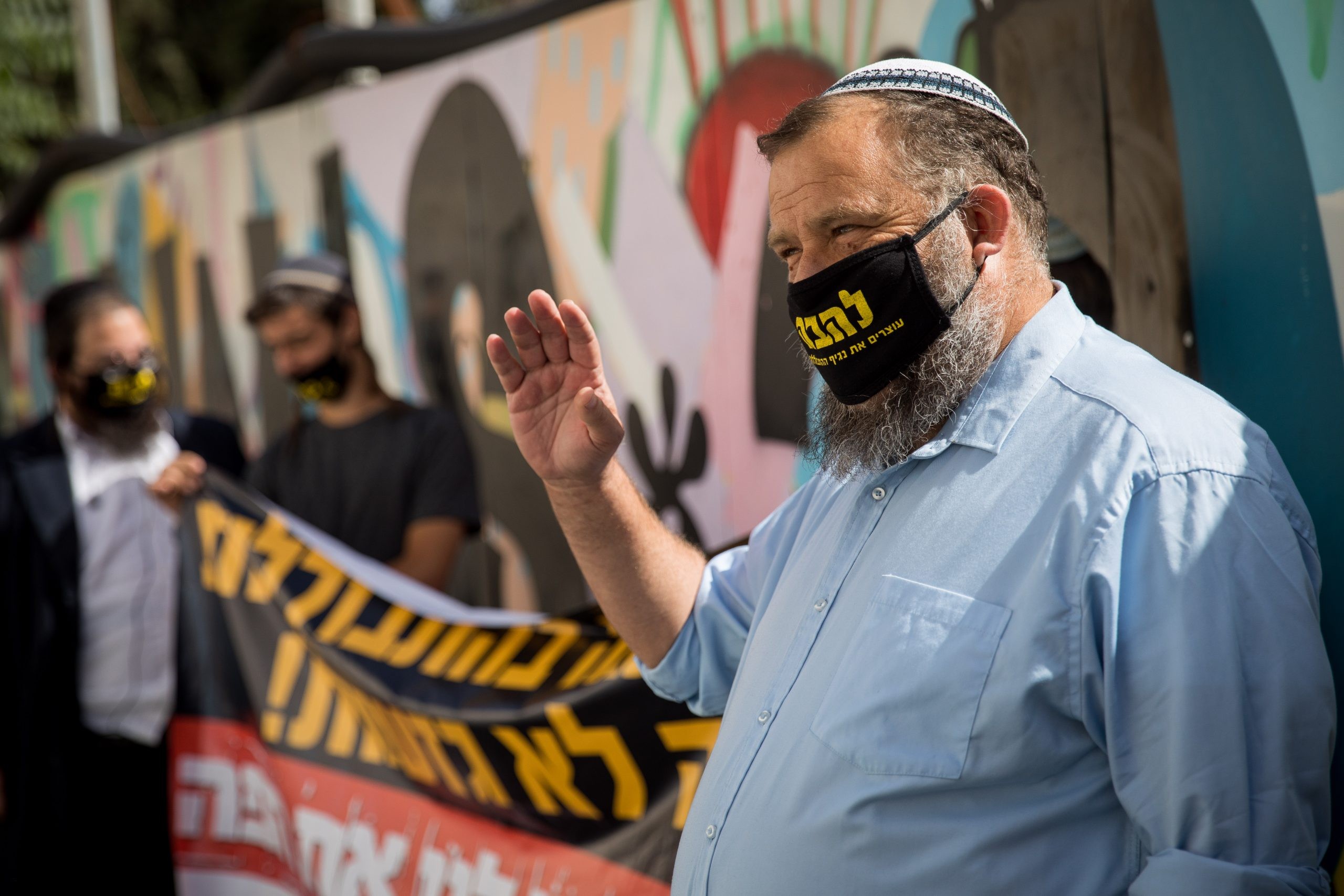 פרסם "בנצי גופשטיין הוא בחור נחמד" - ונחסם בפייסבוק