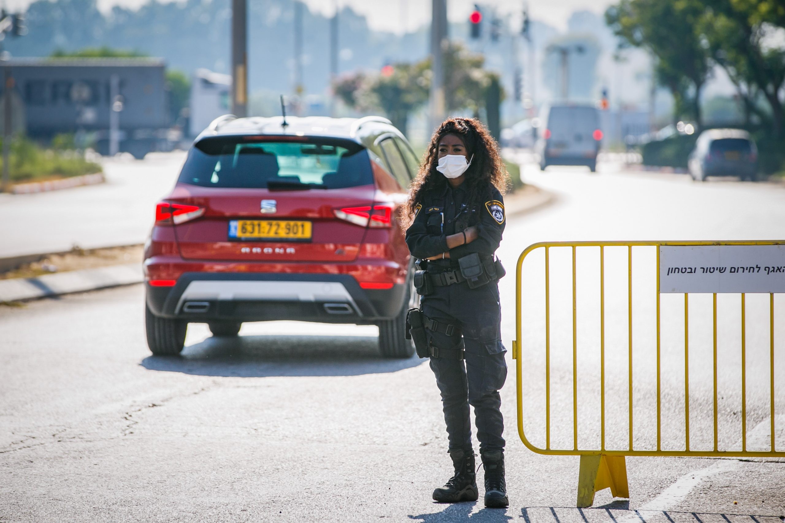 הסגר נכנס לתוקפו כעת | סגירת המסעדות נדחתה לשלישי