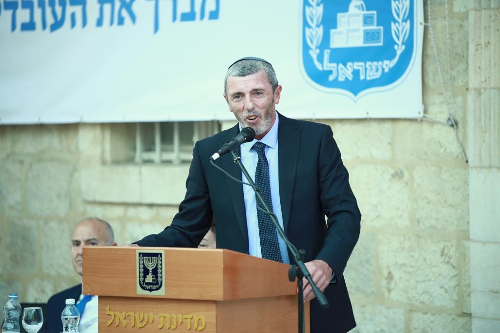 הרב רפי פרץ: "קורא לראש הממשלה נתניהו ולבני גנץ - ממשלת אחדות רחבה זהו צו השעה".