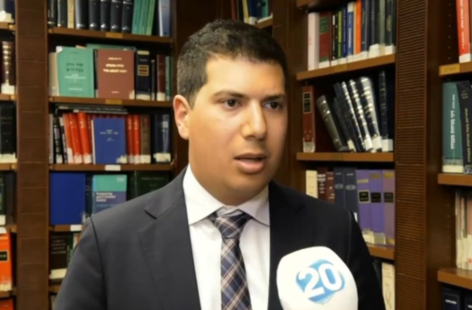 פרקליטו של נתניהו: "לא שוחד, לא מיליון ולא כלום"