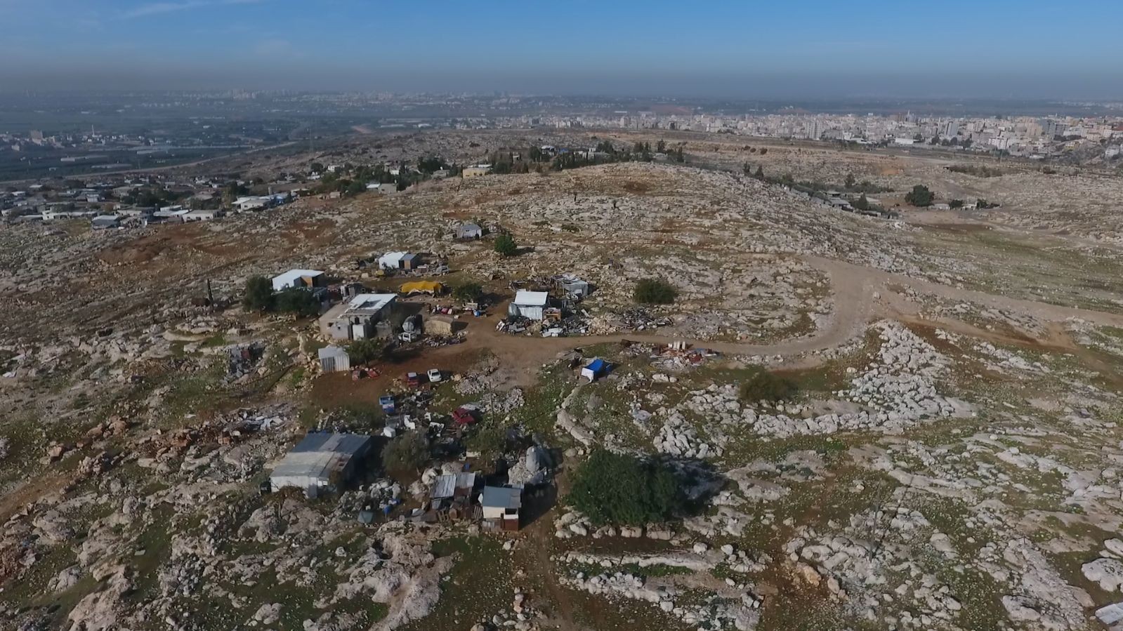 כך משתלטת הרשות הפלסטינית על איזורים בשטחי C