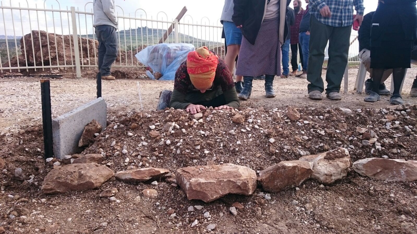 אביו של רזיאל שבח הי"ד: "התפלל למעננו, בני"