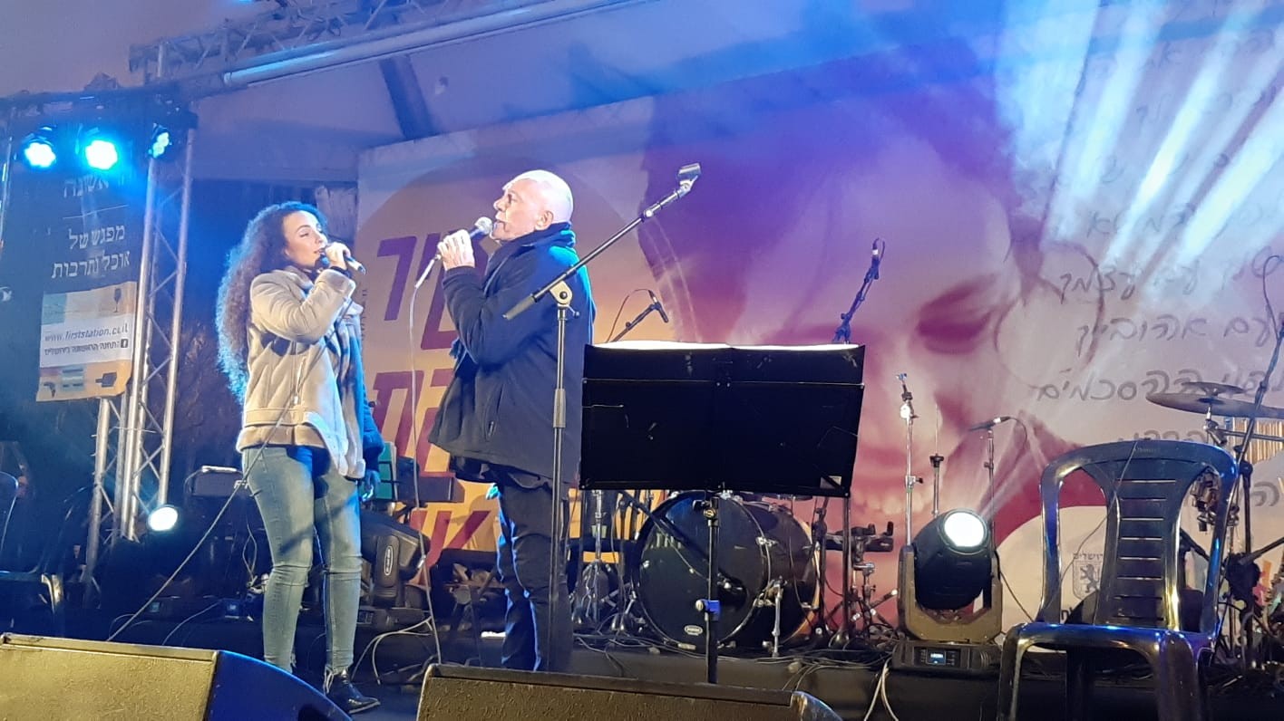 האזינו: שלומי שבת שר לזכרה של אורי אנסבכר הי"ד