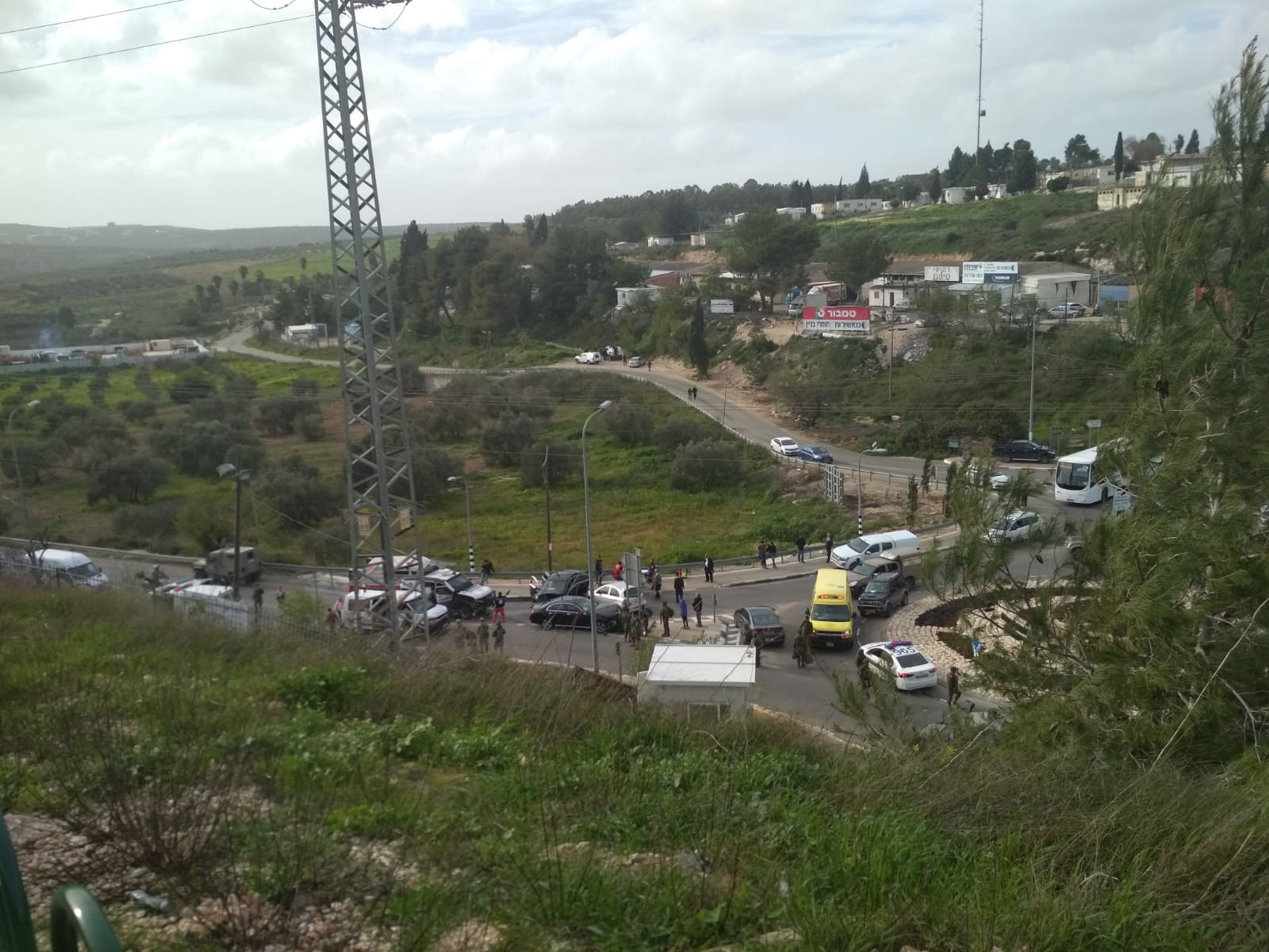 קדומים: ערבי-שראלי פרץ מחסום משטרתי עם רכב גנוב ופצע שוטר