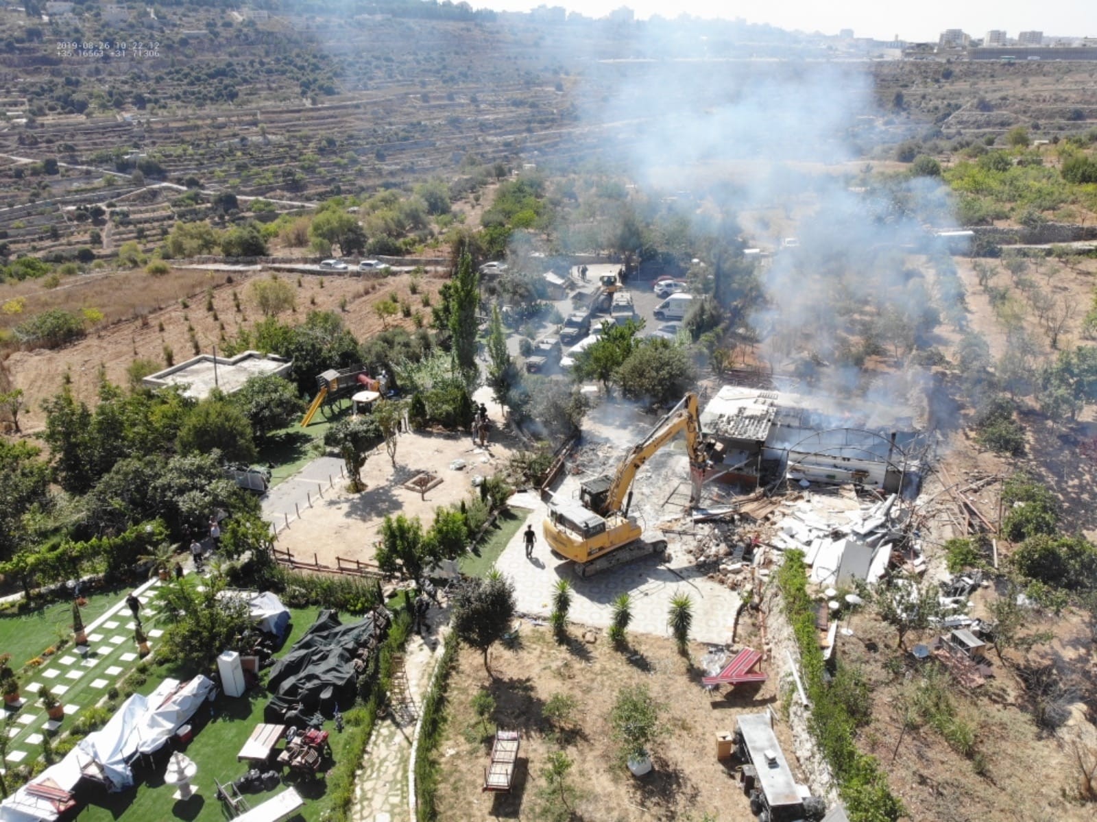 כוחות הביטחון החלו בפינוי פולשים ערבים מקרקע יהודית בגוש עציון