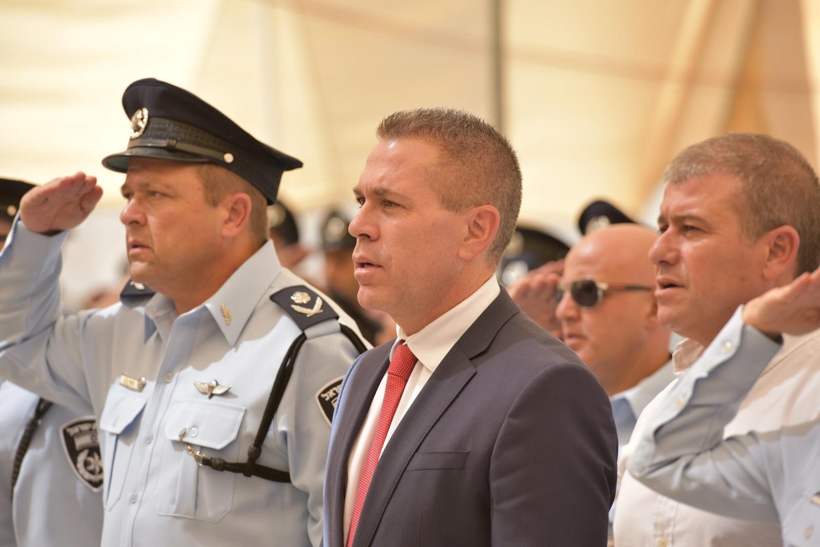 השר גלעד ארדן: "המנהיגות הערבית אינה מגנה ומוקיעה אלימות בתוך המשפחה כנגד נשים"
