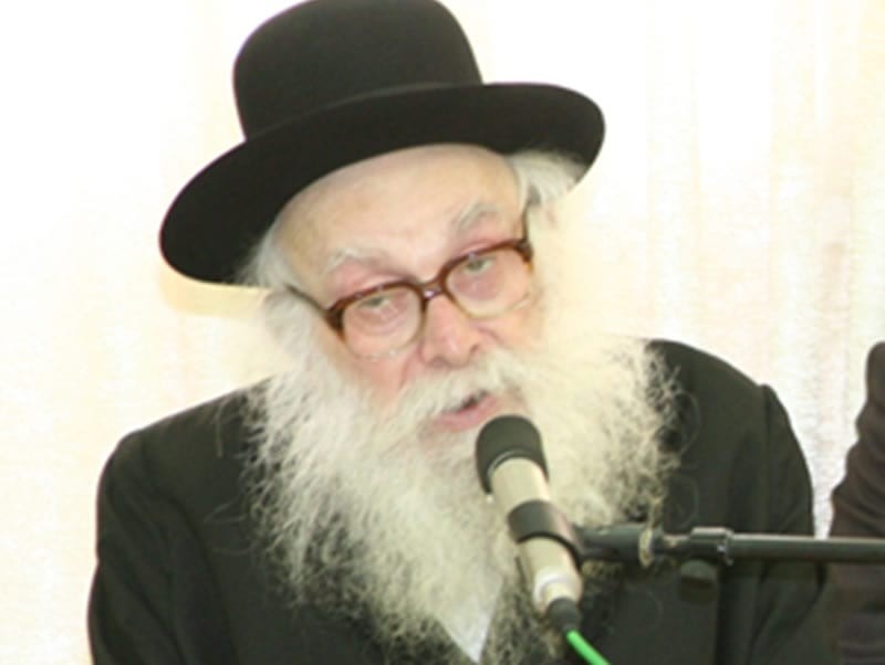 ברוך דיין האמת: הרב ניסים קרליץ גדול הפוסקים בציבור החרדי, הלך לעולמו