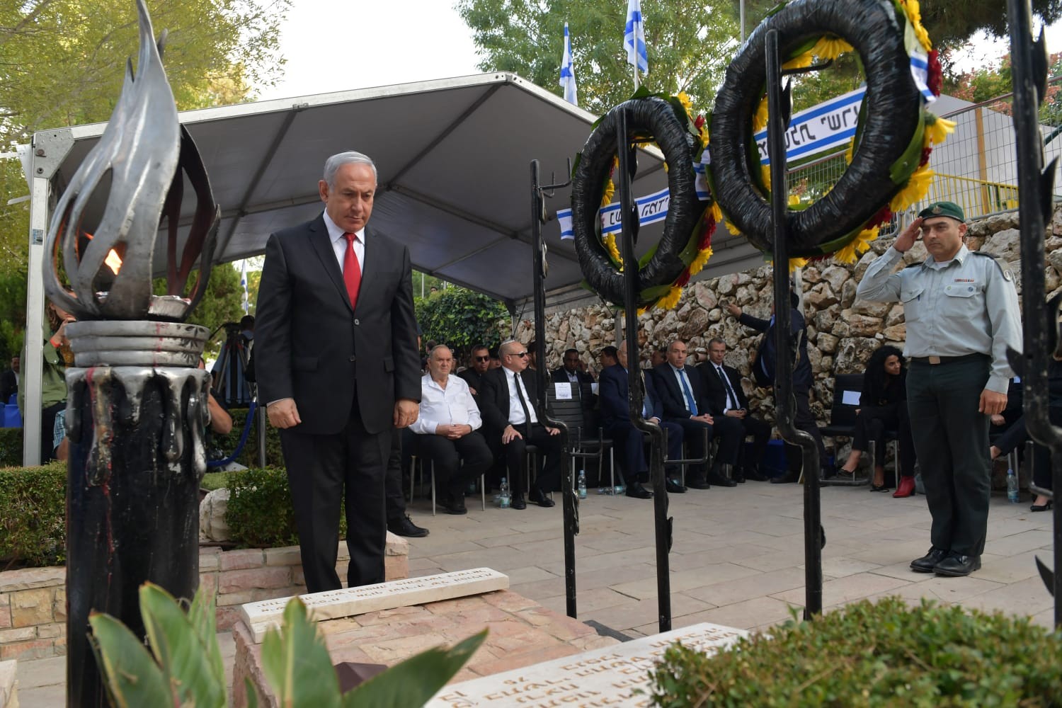 ראש הממשלה ונשיא המדינה השתתפו בטקס האזכרה לגנדי