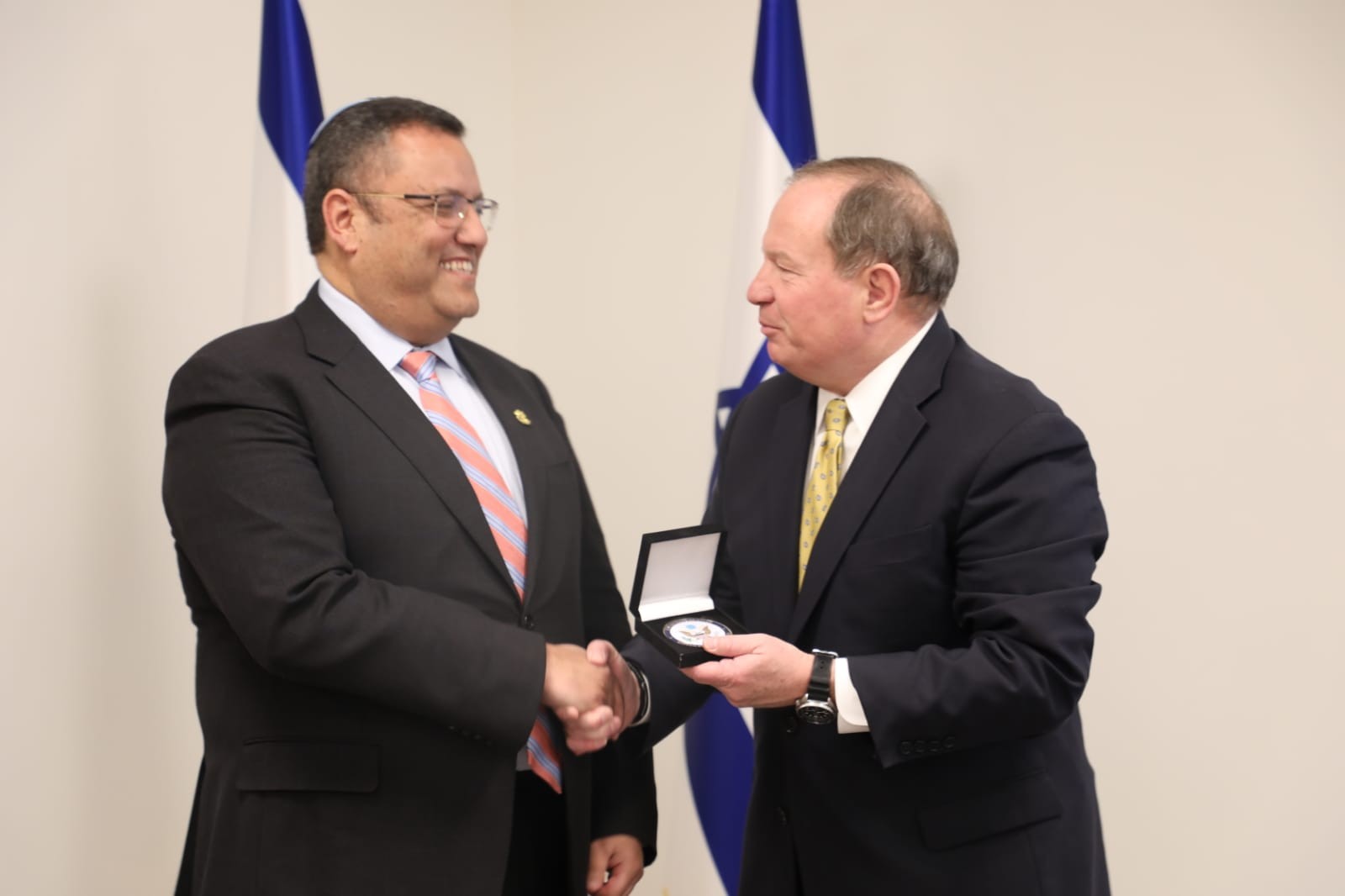 ראש עיריית ירושלים: "השגרירות האמריקאית בבירה קיבלה אור ירוק"