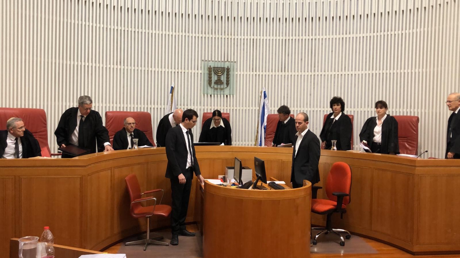 מהומה בבית המשפט העליון בסוף הדיון - בן גביר ליזבק: "את מחבלת"