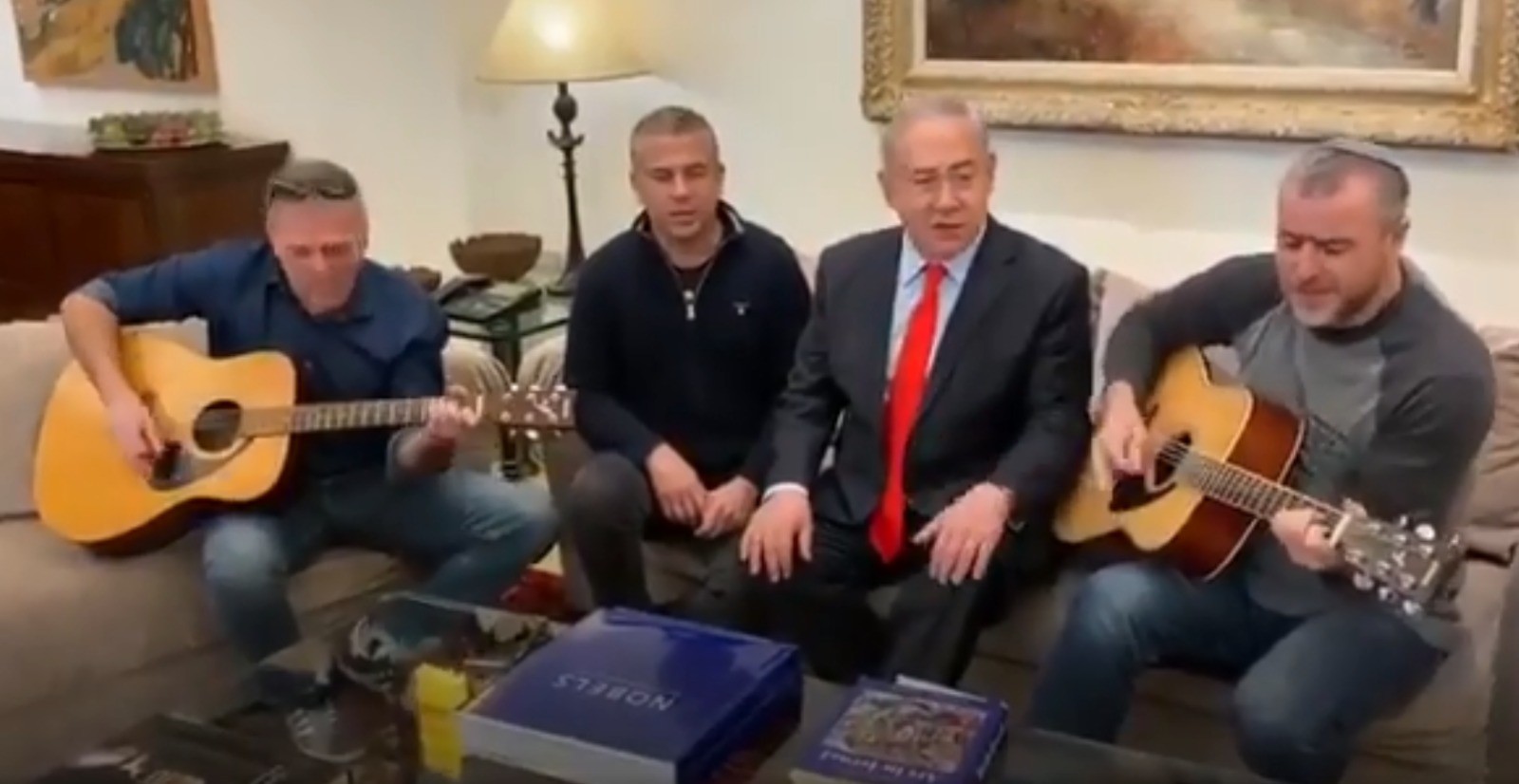 קלמן ליבסקינד מחרים את התאגיד
