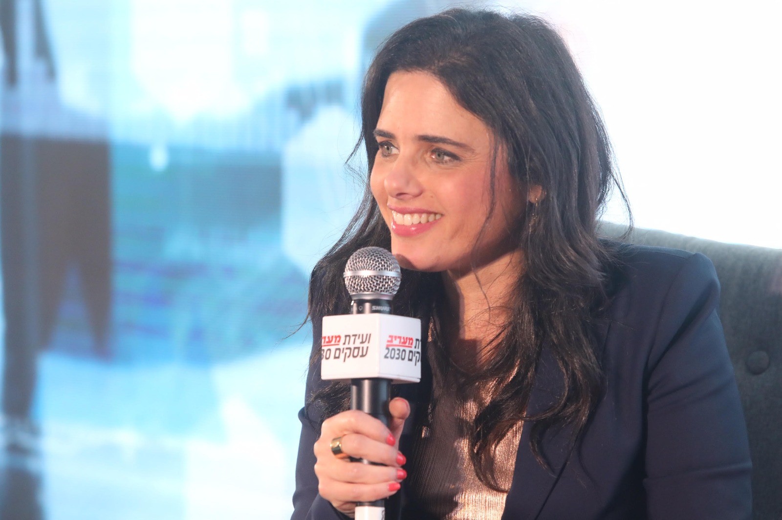 "אחד הגושים ישיג 61; צאו מאשליית ממשלת האחדות"