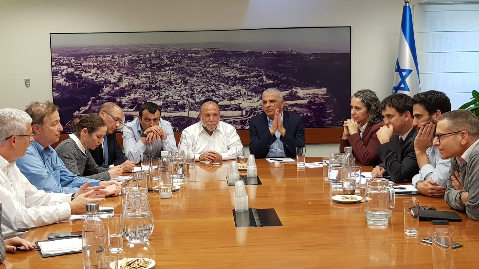 החשש ממשבר כלכלי: המדינה תעמיד הלוואות לעסקים קטנים ובינוניים