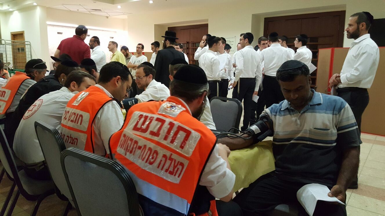 מד"א זועקים לציבור: בואו לתרום דם ולהיאבק יחד בנגיף
