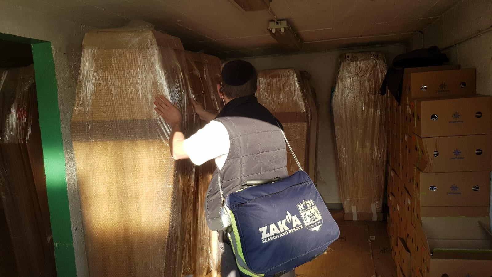 מפקד זק"א צרפת מתריע: אנחנו סופרים פה גופות ואתם עדיין מתלבטים על הבידוד