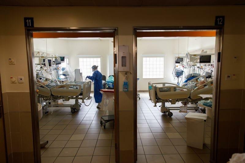 לראשונה: ביה"ח איכילוב יאפשר למשפחות של חולי קורונה להפרד מהם בזמן הפטירה