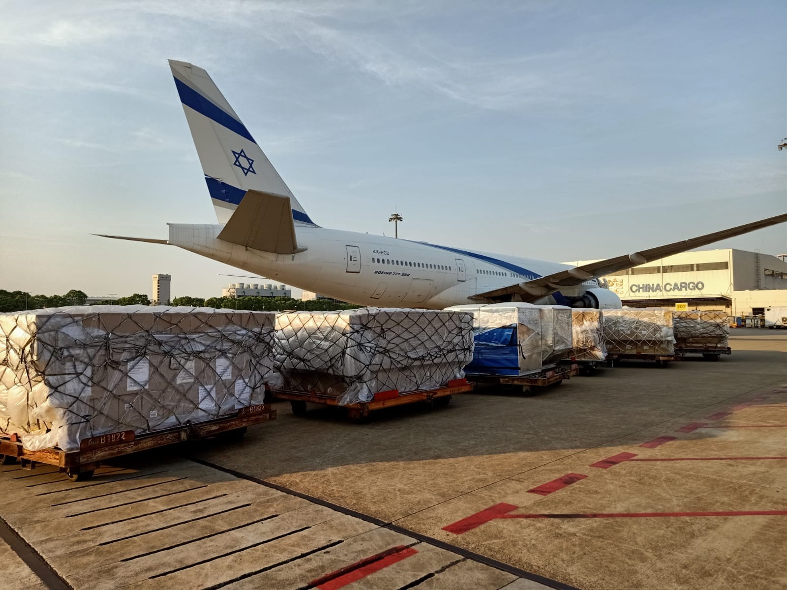 60 טיסות מטען ייצאו מוואהן לישראל
