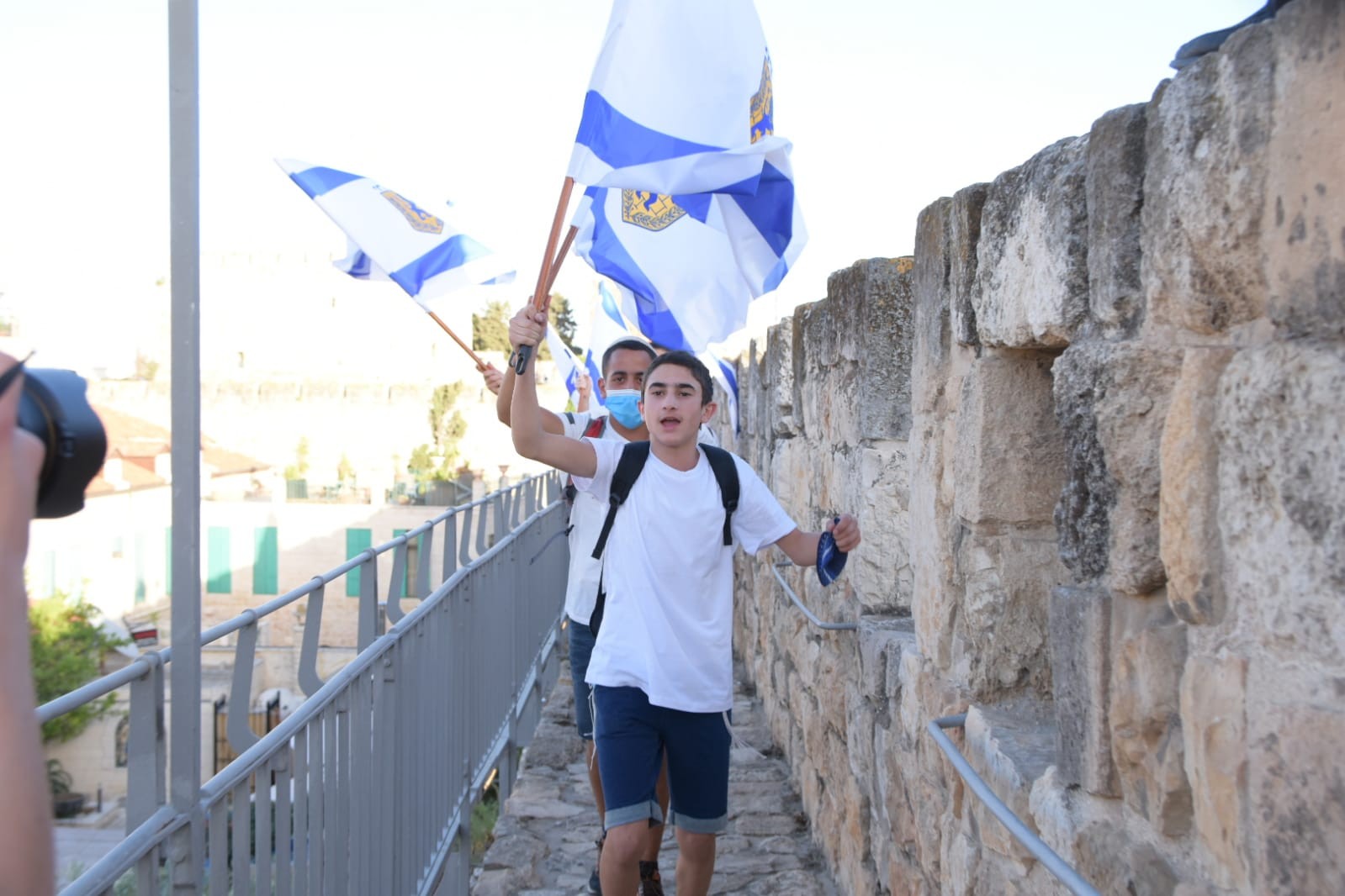 למרות החום הכבד והקורונה - ריקוד הדגלים בירושלים מתקיים גם השנה