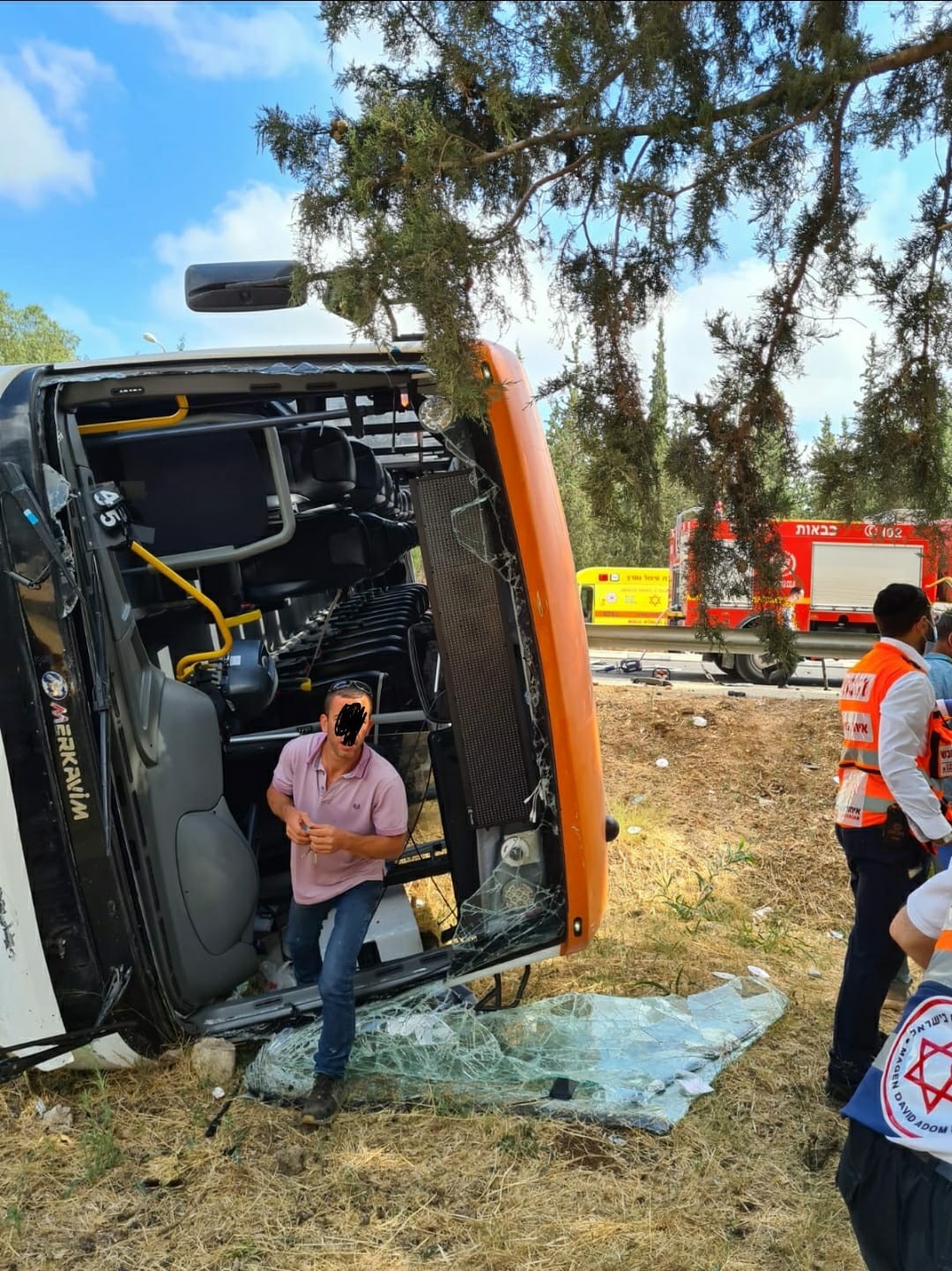 18 נפגעים בתאונת אוטובוס בצומת כברי