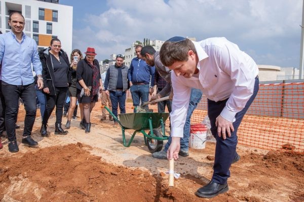 עושים שלום: הבלוגר הסעודי פרסם ציוץ נרגש בעקבות הפרסום בערוץ 20