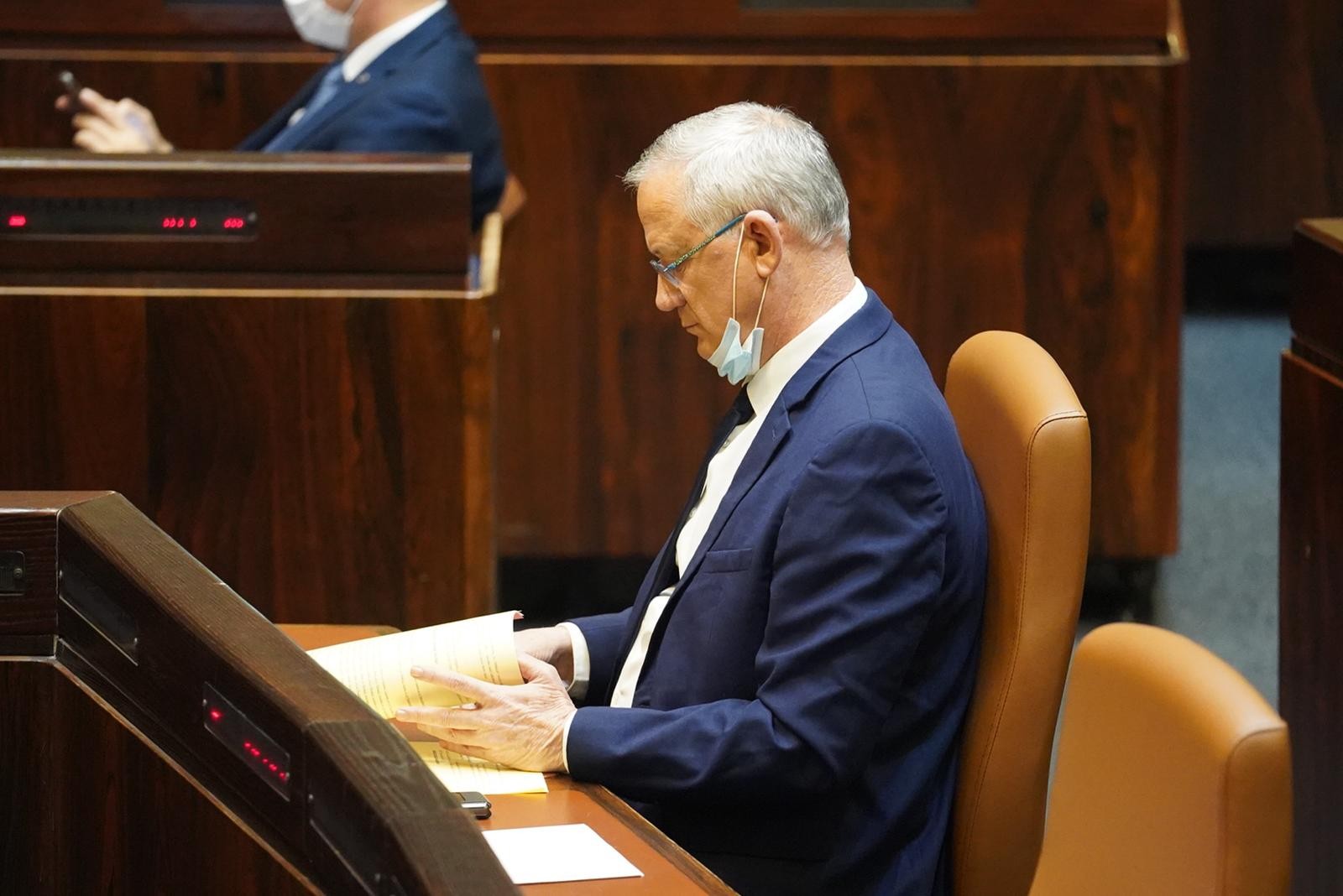 אין בחירות | אושר חוק דחיית התקציב