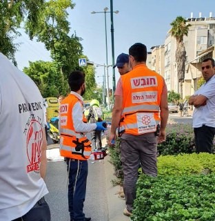 דיווח: בת 60 נהרגה כתוצאה מפגיעת רכב בנתניה
