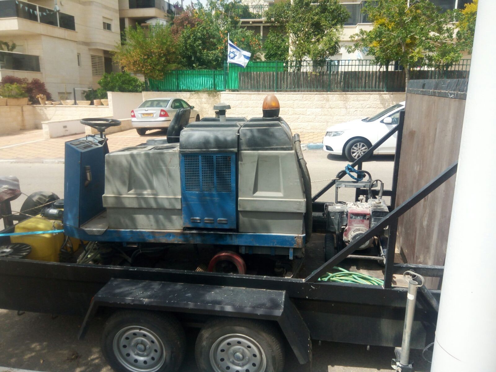 ניקיון חניונים