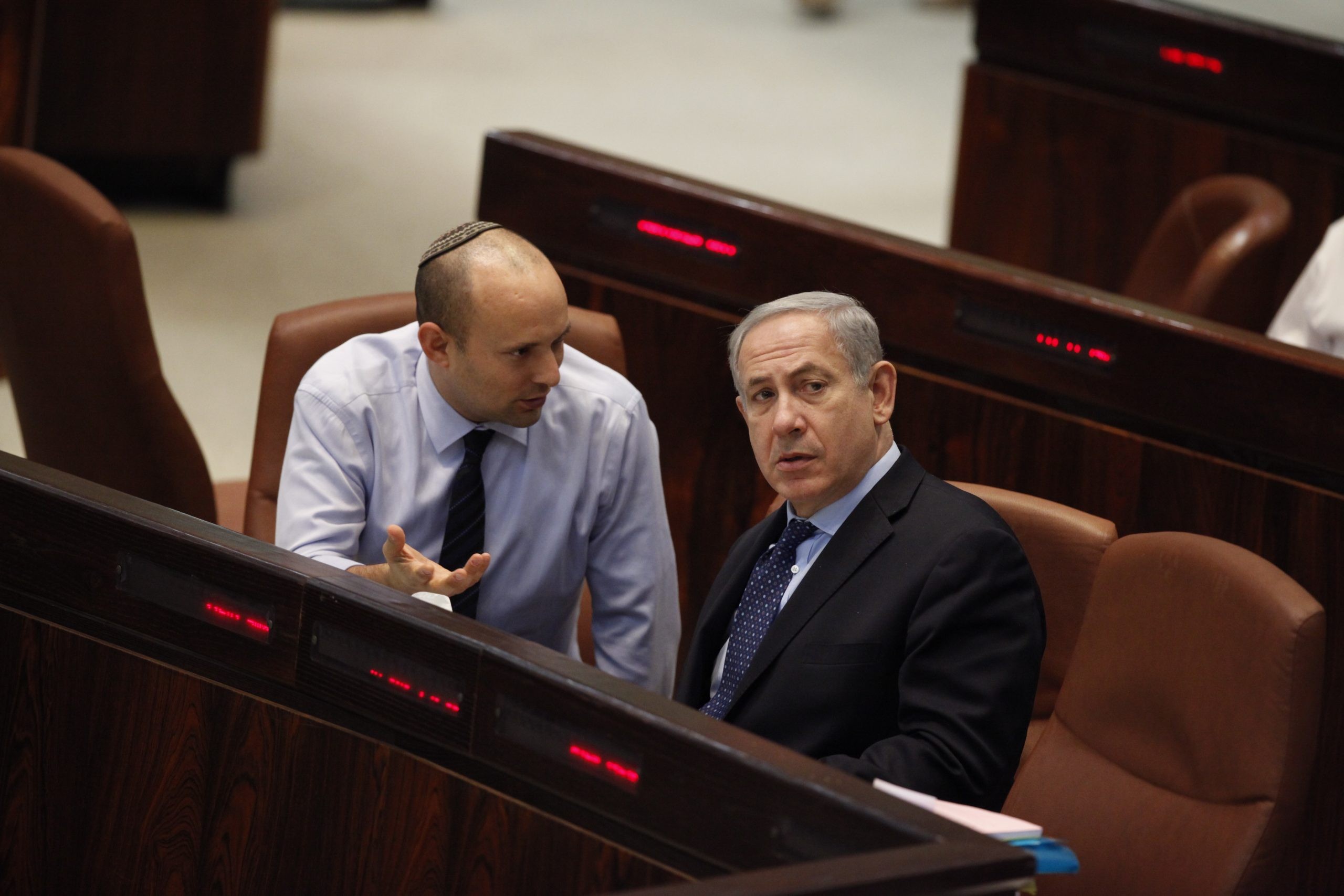 בנט לרה"מ: "הפעל כבר הערב את החוק לקיזוז כספי מחבלים"
