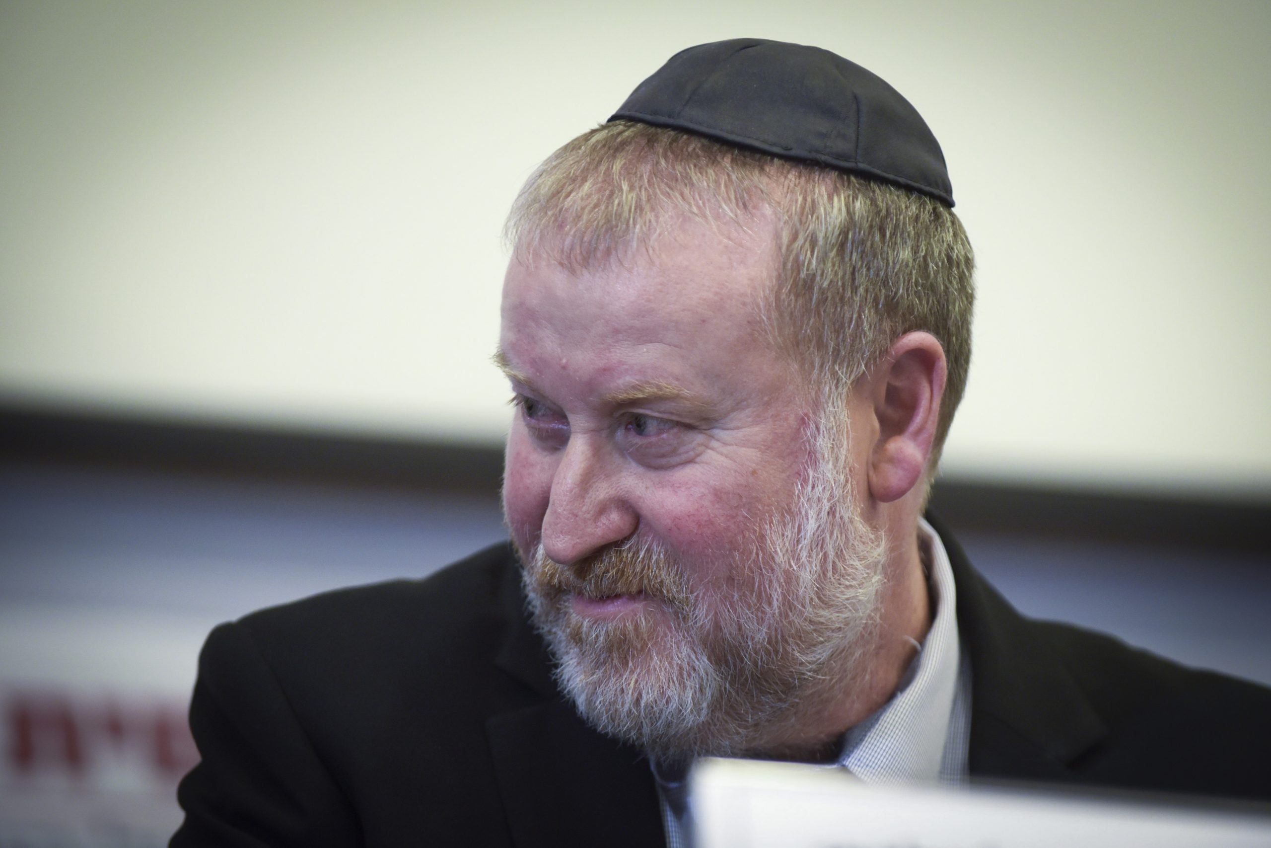 האם היועמ"ש מעכב את פתיחת החינוך?