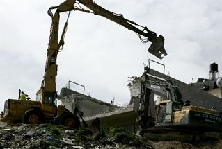 צה"ל הרס מבנה ביו"ש: צעיר נעצר במהלך העימותים
